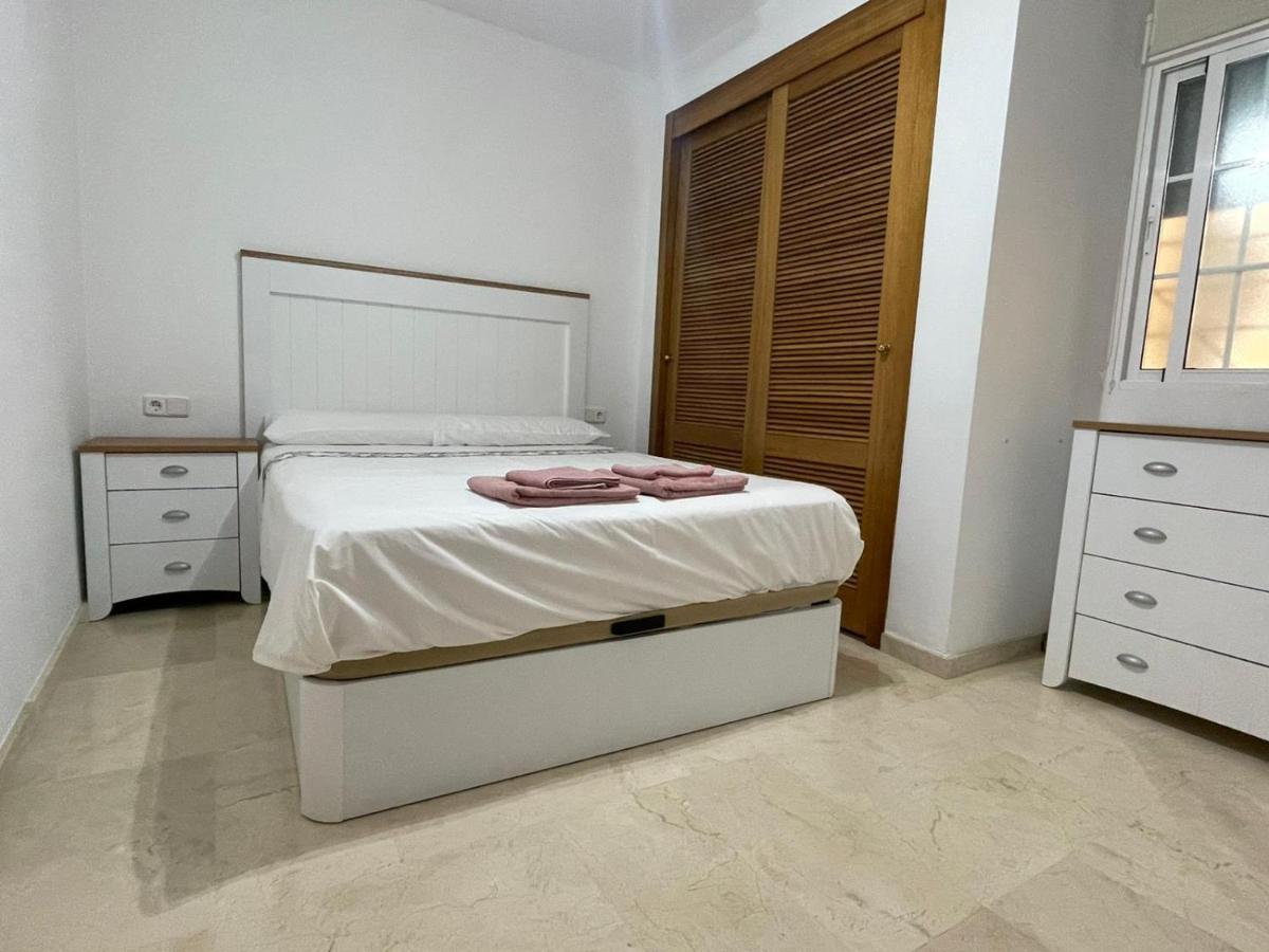Apartamento Playa San Rafael ฟูเอนฮิโรลา ภายนอก รูปภาพ